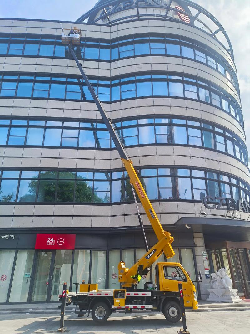 天津車載式高空作業車租賃 無需押金運費，靈活應對10-50米高空作業